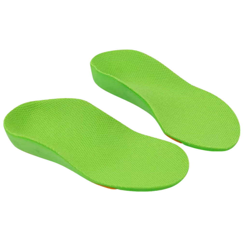 Par de palmilhas ortopédicas X infantis 3d, para pés chatos, planos, pisada pronada, anatômicas na cor verde limão, exibindo o suporte de arco médio e o calcanhar profundo em formato de U Universo Vigor Saúde