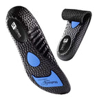 Palmilha ortopédica X esportiva preta, para pés chatos, planos, pisada pronada, com detalhes azuis demonstrando flexibilidade e maleabilidade do material com textura antiderrapante Universo Vigor Saúde