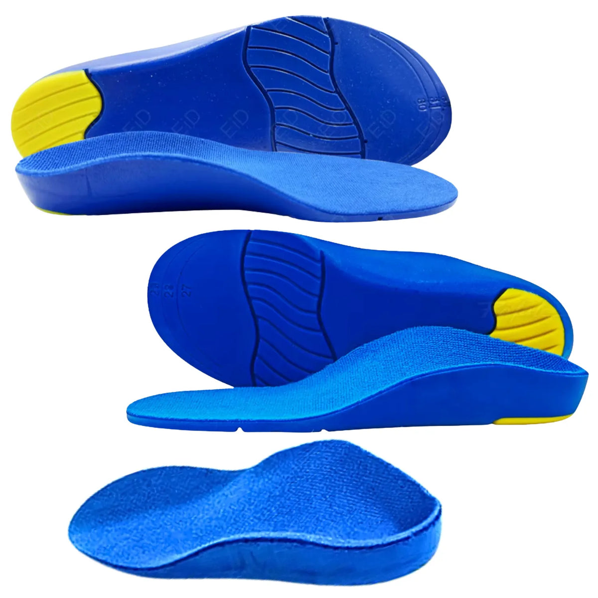 Palmilha ortopédica X infantil 3d azul, composição multimaterial de cinco ângulos, para pés chatos, planos, pisada pronada, exibindo a elevação do arco médio, a base antiderrapante e o calcanhar profundo em formato U Universo Vigor Saúde